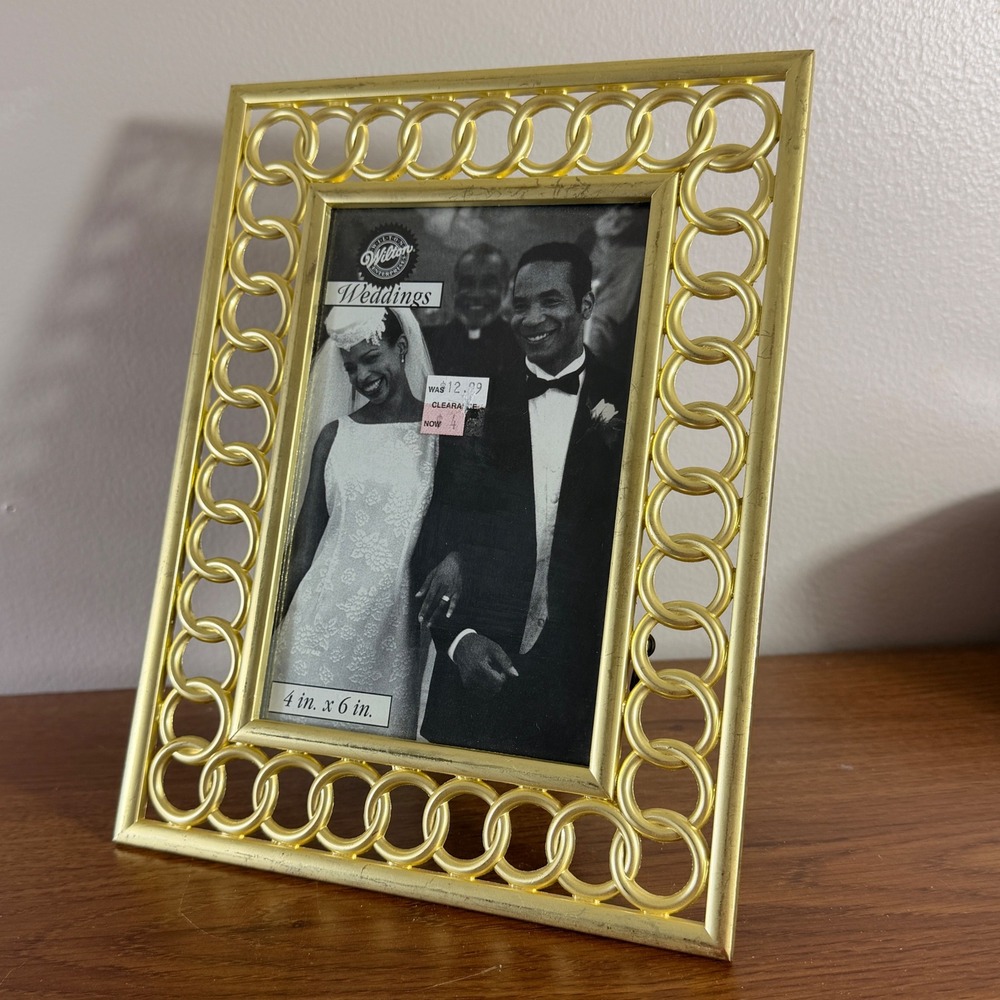 Wilton Picture Frame 4x6 Gold NEW Interlocking Circle Chain Link Metal Glam